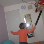 Clément joue avec un kodachi