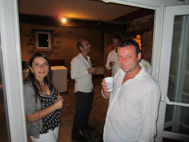 img_2006.jpg