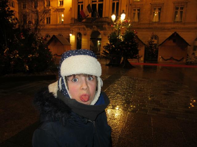 2019-12-13-22-22-40_canon-ixus-220hs.jpg