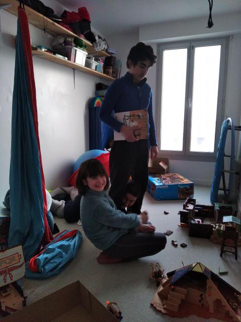 2020-03-23-18-39-42_redmi7a.jpg