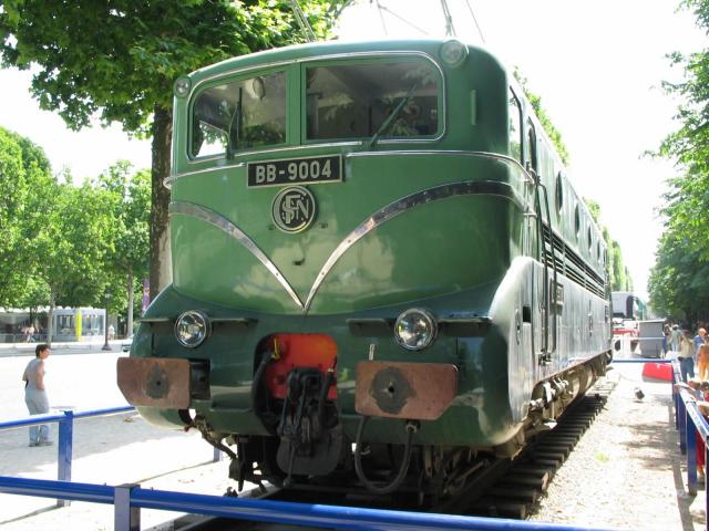 ade.jpg