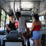 Bus brésilien, la guichetière et des amis argentins venus visiter comme nous